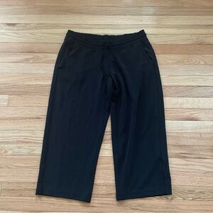 Athleta Straight Leg Pants Womens Large Black Travel Comfort Minimalist Stretchy